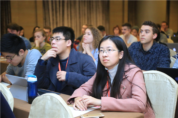 2V8A0021.jpg 2V8A0021.jpg