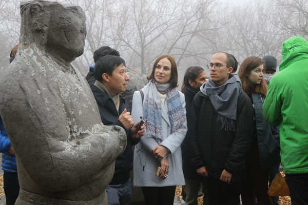 1543194592104898.jpg IMG_8883.jpg